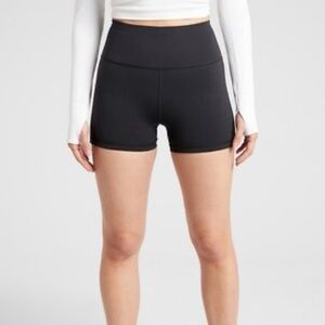 Athleta Ultimate Shortie Black